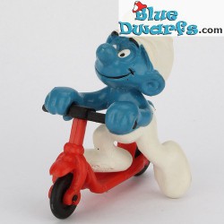 40230: Scooter Smurf