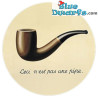 Ceci n'est pas une pipe – The Treachery of Images – Magritte paperweight – René Magritte Collection – Parastone – 8 cm