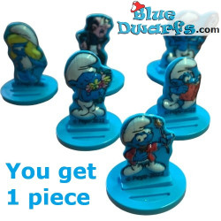 Randomly Selected Smurf with Spinning top - 2022 - 4,5 cm