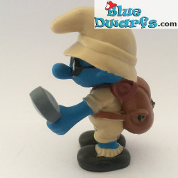 20775: Researcher Smurf ( Office 2015)