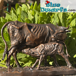 Cow feeding her Calf- Les Animaliers - Pierre Jules Mene Collection Figurine -  Parastone - 12 cm