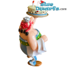 Obelix trägt eine Geburtstagstorte - Asterix & Obelix Figur - Plastoy - 10 cm