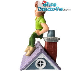 Peter Pan speelfiguur zittend op dak - Disney - Bullyland - +/- 6 cm