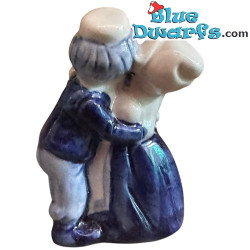 Coppia olandese con zoccoli e abiti tradizionali – Dipinta a mano – Delft Blauw – Ceramica – 9 cm
