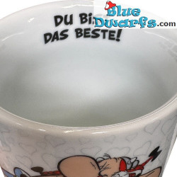 Obelix umarmt Idefix – Du bist das Beste -  Porzellanbecher von Asterix und Obelix – 380 ml