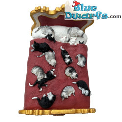 Gatos sobre una cama - Figura de gato de Dubout - Parastone - 13 cm