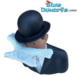 The Man in the Bowler Hat - René Magritte Collection Figurine - Parastone - 16 cm