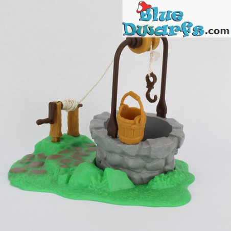40090: Well Playset.