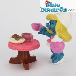 40245: Tea Set Smurfette