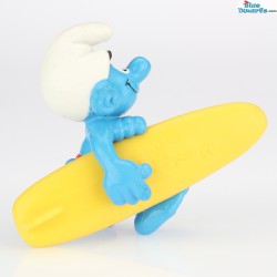 20137: Smurf met Surfplank