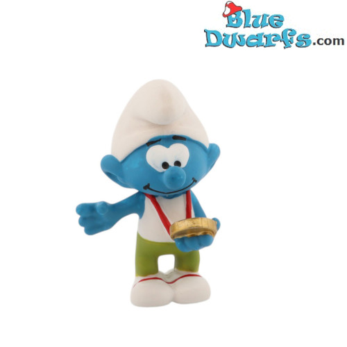 20822: Smurf with medal (2020) - Schleich - 5,5cm